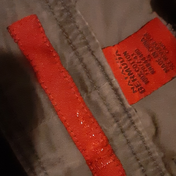 Natalie Burmudas - Picture 4 of 5